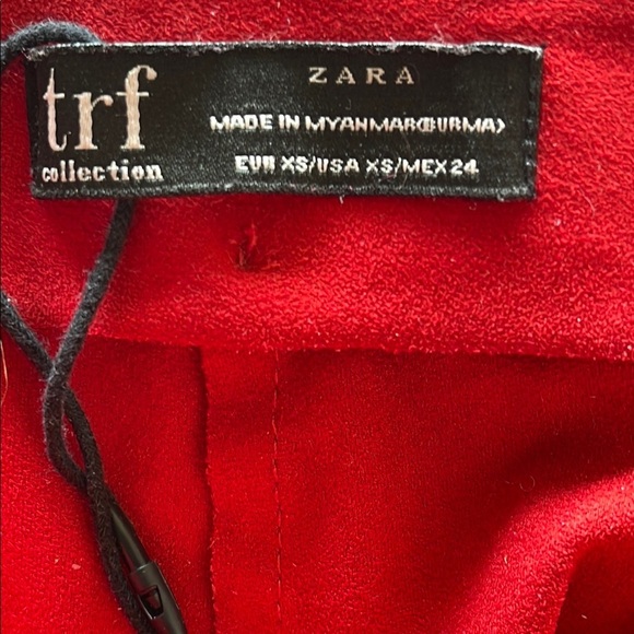 Zara Red Button-Accent Women's Shorts Skirt size XS - Picture 2 of 4